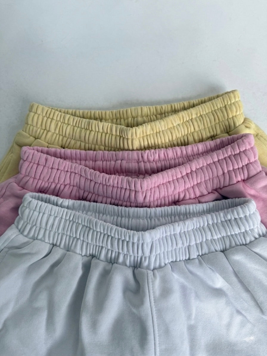 COMFY SHORTS YELLOW