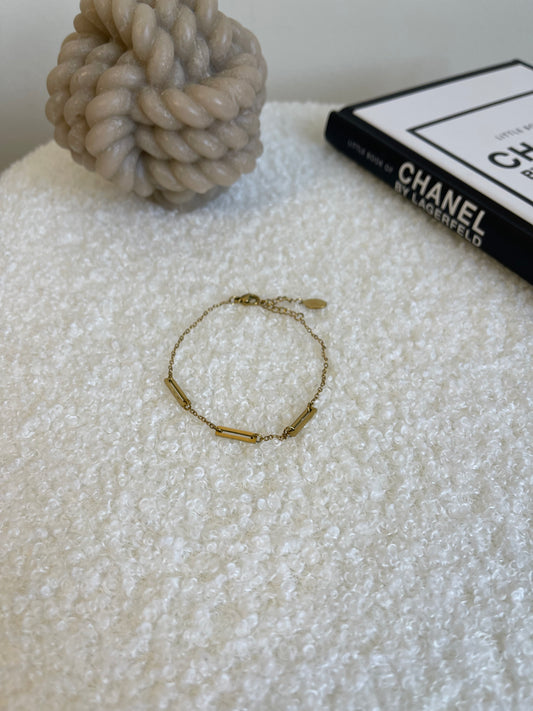 tess bracelet