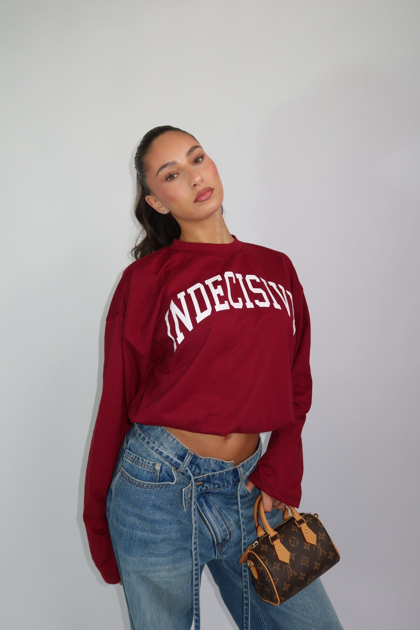 LONGSLEEVE INDECISIVE
