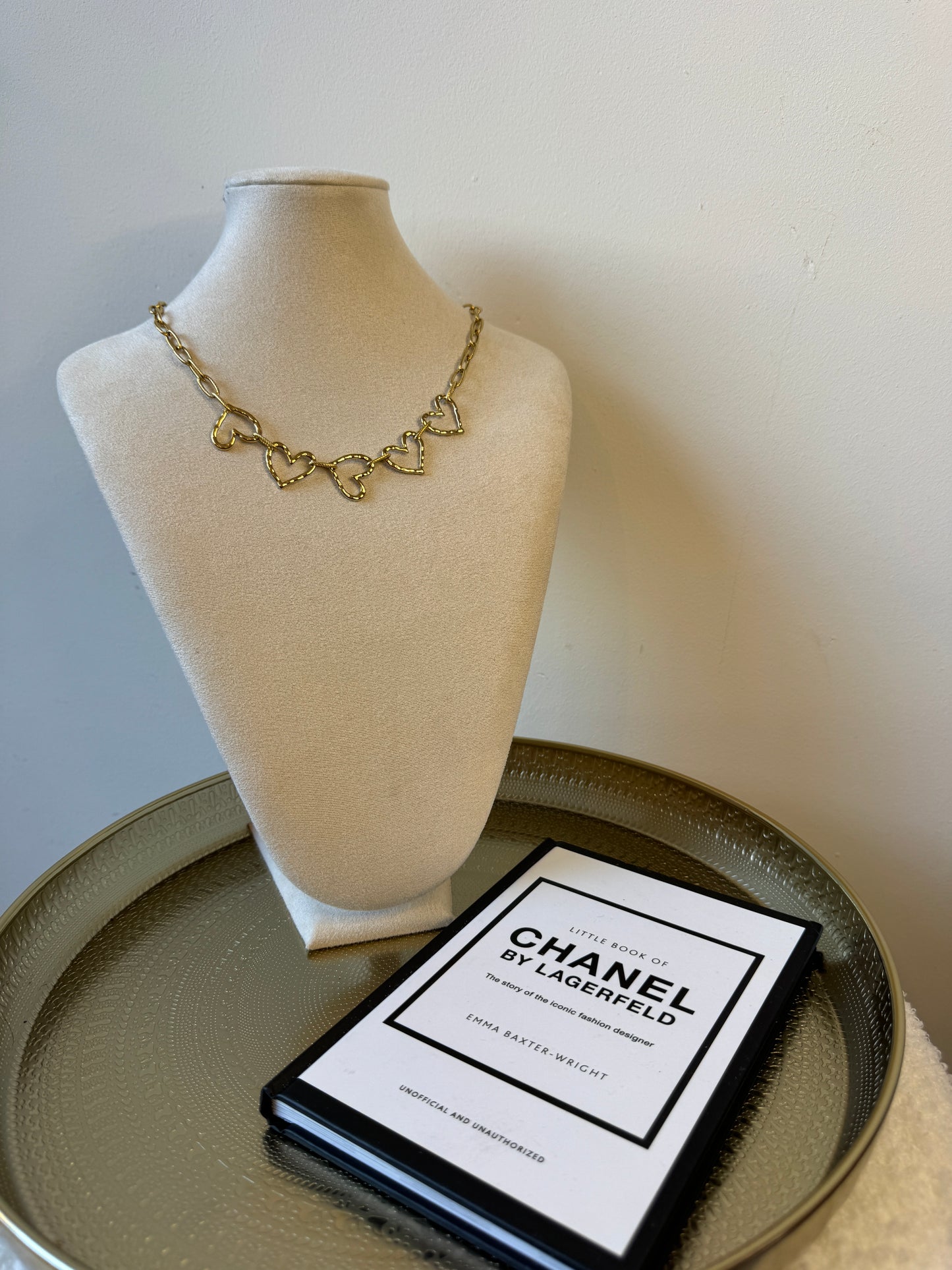 Girly belle necklace