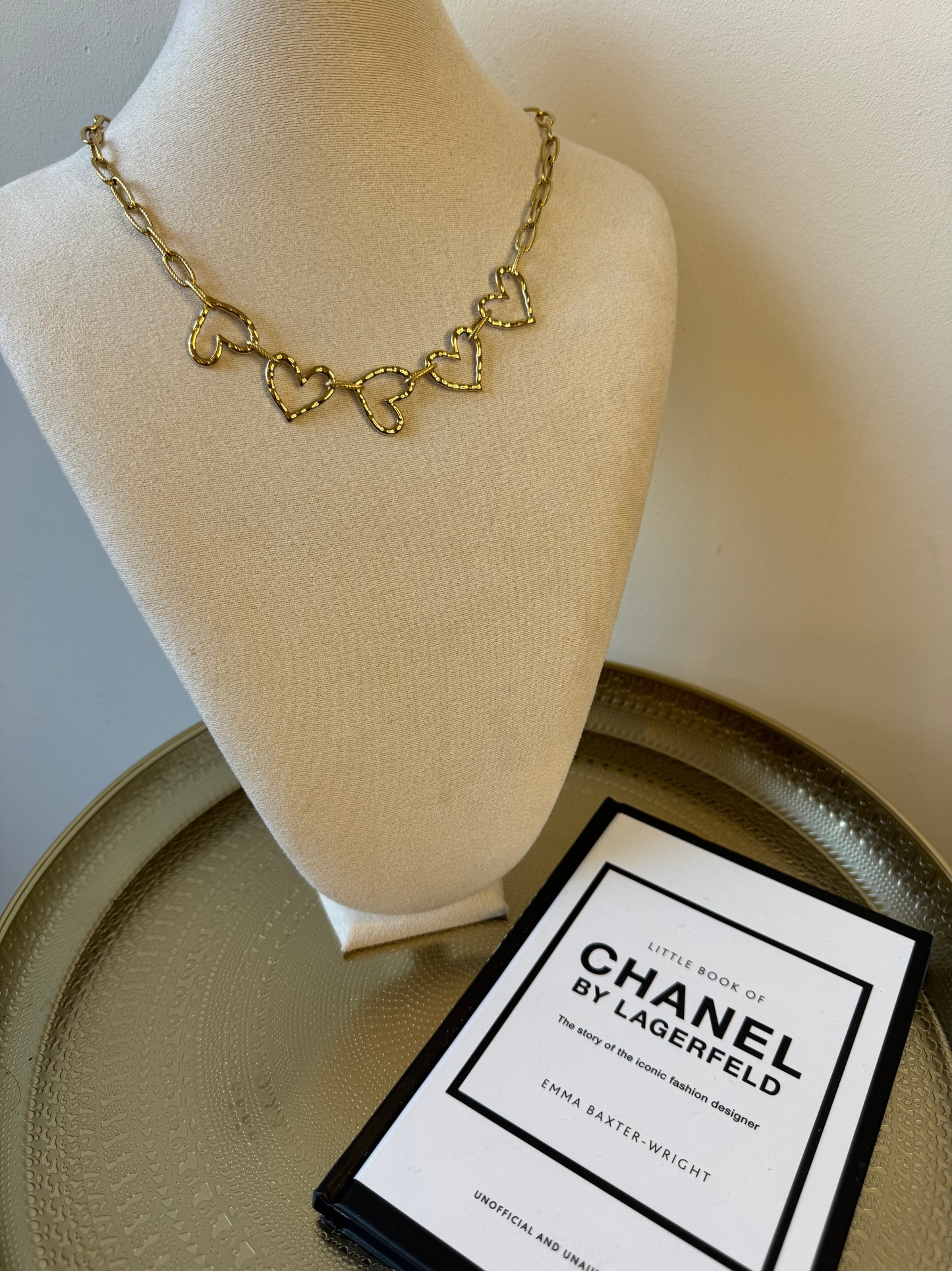 Girly belle necklace