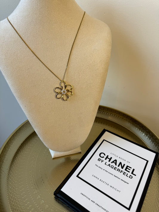 Bloomy purl necklace