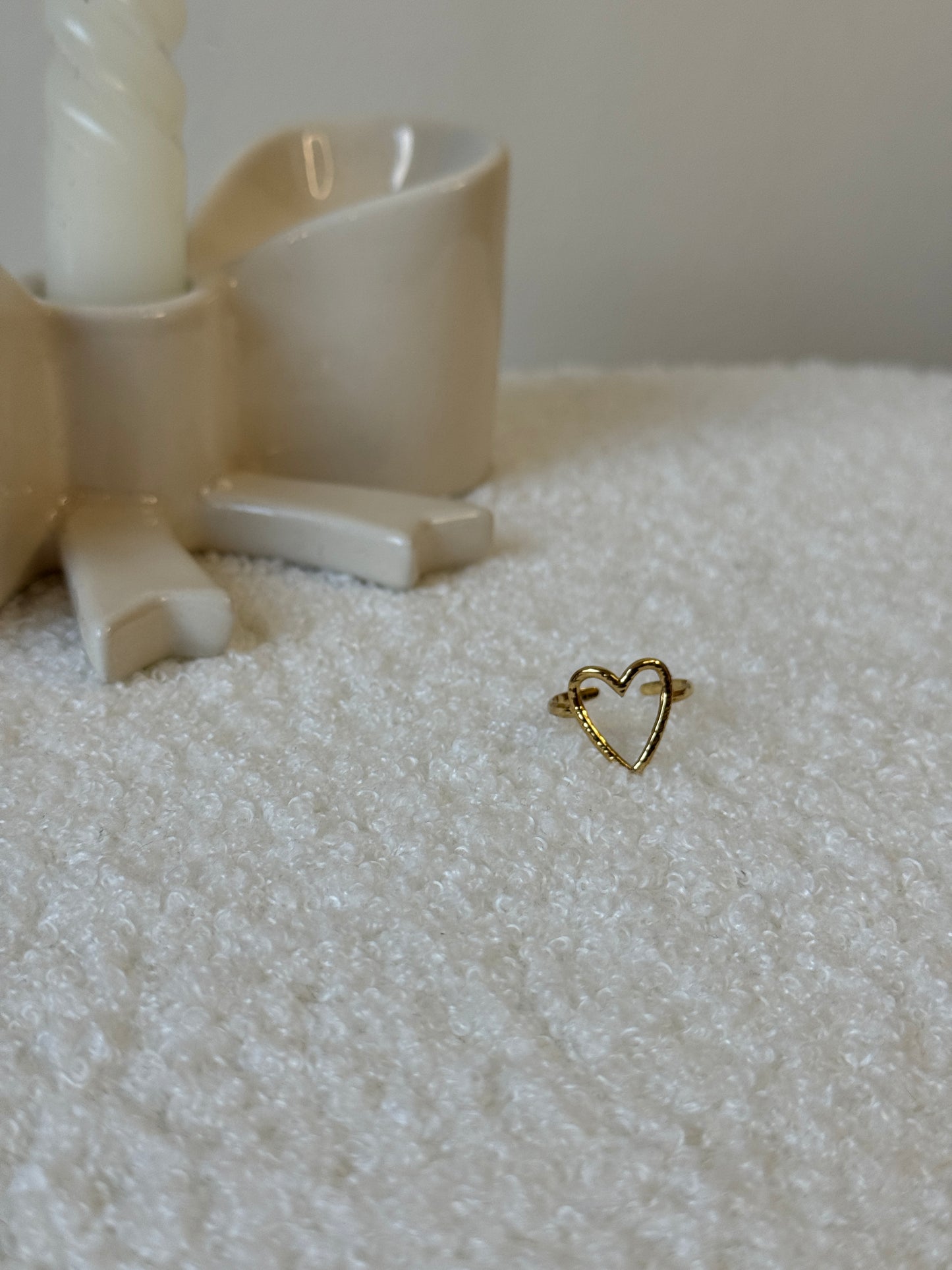 Lovely heart ring