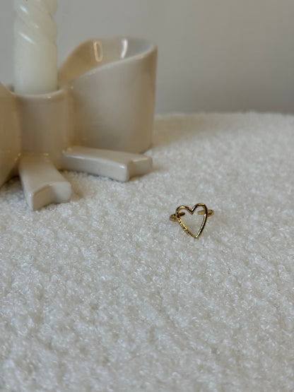 Lovely heart ring