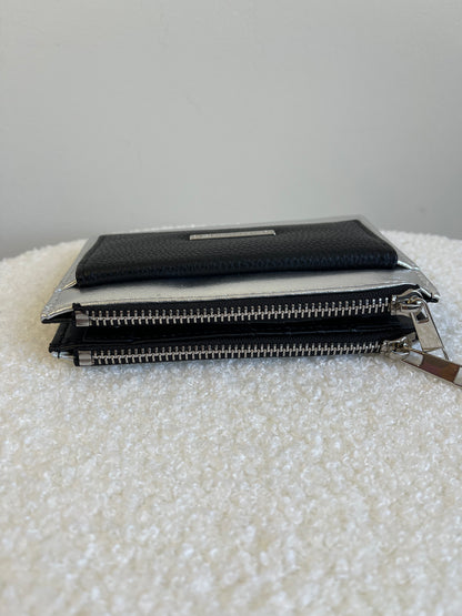 Lois wallet